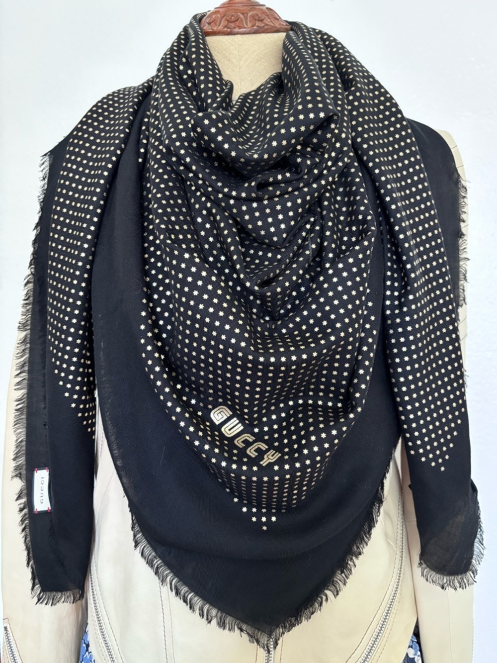 GUCCI Guccy Modal Cashmere Shawl